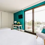 Almirante Hotel
