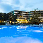Almirante Hotel 4*