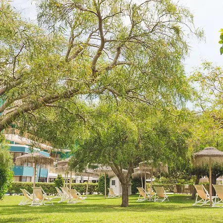 Hotel Almirante