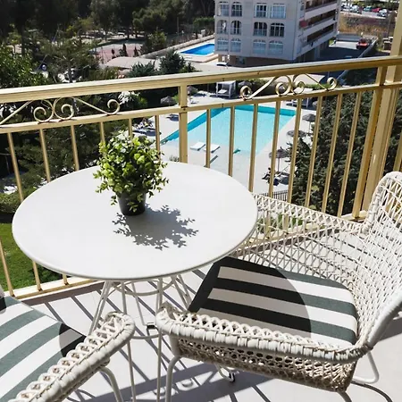 Hotel Almirante