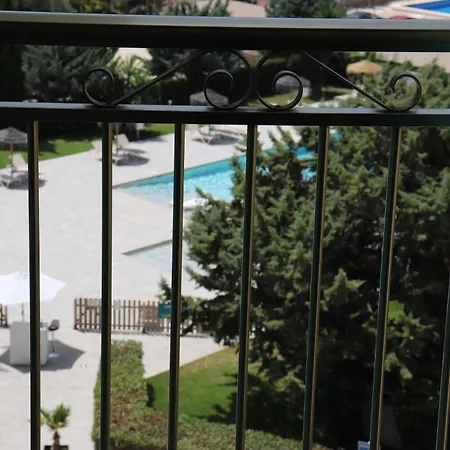 Hotel Almirante 3*